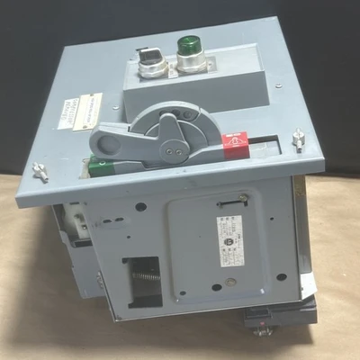USED Allen-Bradley 2112B-BDB-3-5G-6P-24R-79U-111-90189 K