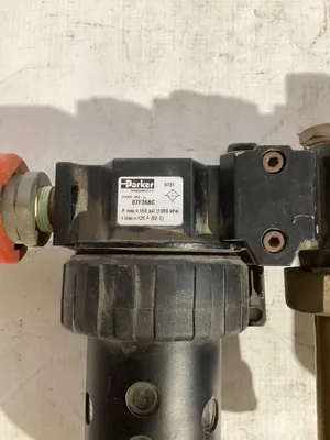 Parker 07F36BC Filter and 07L32BE Lubricator 125/150psi