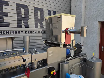 Used BAKER PERKINS MP24PH Food Extruders CZ | Perry Equipment #1307420