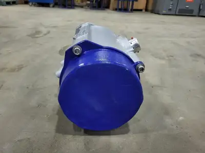 NEW REVO RS5205014A00000