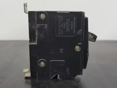USED SQUARE D QOB120