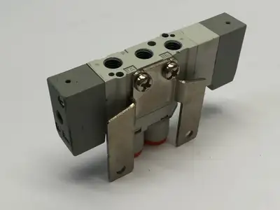 USED SMC SOLENOID VALVE -100KPA-0.7MPA