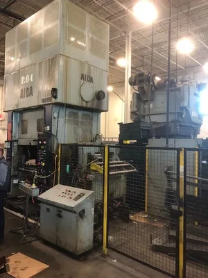 AIDA, TWO POINT, STRAIGHT SIDE, LINK MOTION PRESS 220 Ton capacity, MODEL PMX-L2-200