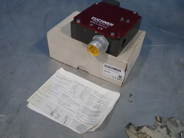 Used EUCHNER TZ1LE024BHAVFGRC1971 Relays & Switches | HGR 24 #739344
