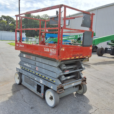 USED 2014 Skyjack SJ4632