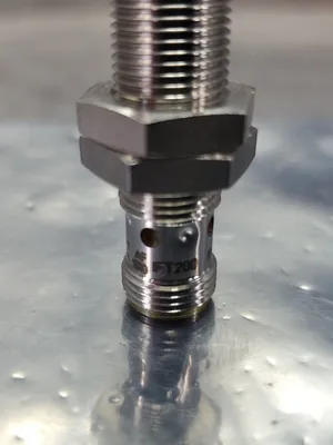 IFM IFT200 Inductive Sensor. 5E-36/2