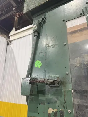 30" X 42" BALEMASTER MODEL #360A CLOSED DOOR HORIZONTAL HYDRAULIC BALER: YOBRO #25089