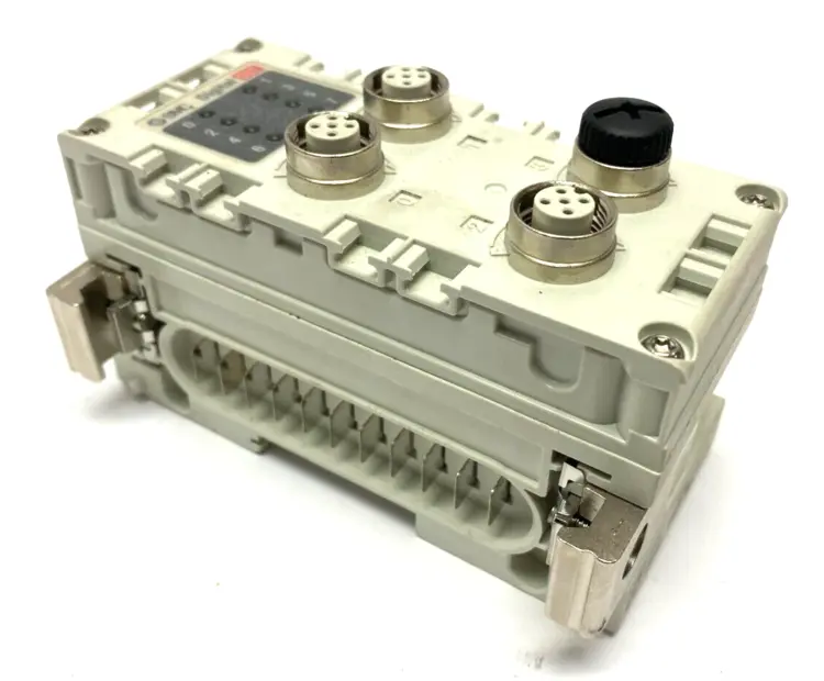 Used SMC DIGITAL OUTPUT MODULE 8-POINT PNP 4 X M12 24VDC PLC Input & Output | Maverick Industrial Sales #1099409