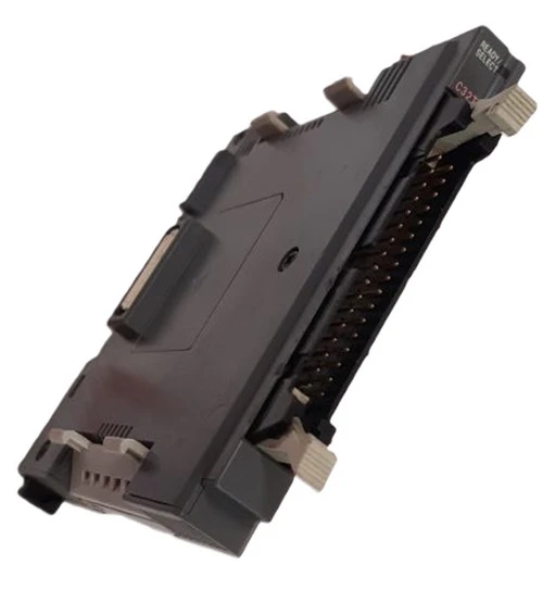Keyence KV-C32T Transistor Module, Expansion Unit, 32 Outputs [Refurbished]