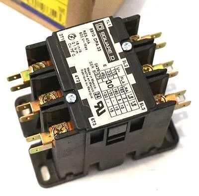NEW SQUARE D 8910DPA33V14 DEFINATE PURPOSE CONTACTOR 3 POLE