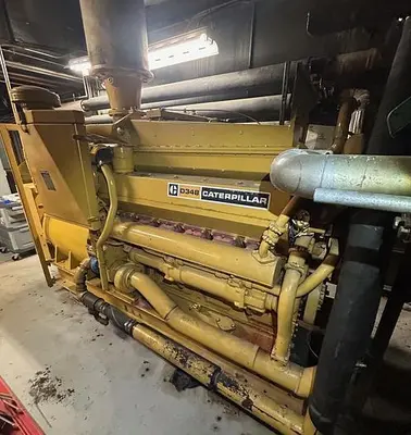 USED CATERPILLAR D348
