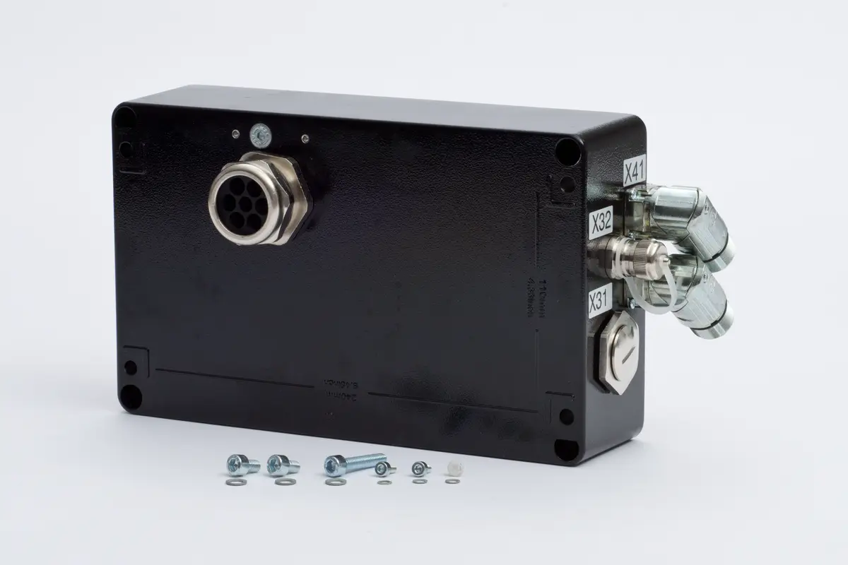 KUKA Safe RDC box incl. connector
