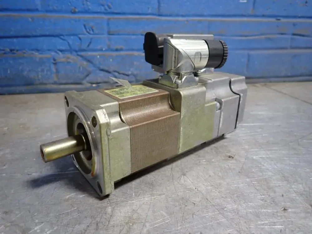 USED SIEMENS 1FK70325AK711LH0