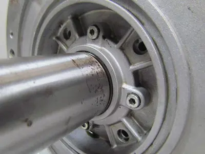 ABB Robotics/Siemens 1fT3101-5AZ21-9-Z 3HAA000-1-XJ Servo Motor w/Gearend shaft