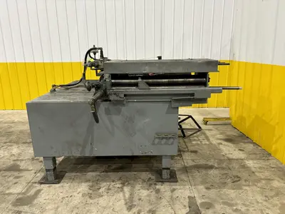36"W X 24" PRESS EQUIPMENT AIR GRIP FEEDER W/ STRAIGHTENER & ROLL 1998 : STOCK #21953