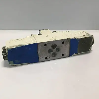 USED VICKERS DG4V36CMP7H750JA100