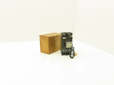 Westinghouse 2609D39G19 Circuit Breaker 15Amp 2 Pole 600VAC Shunt Trip
