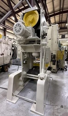 USED KOMATSU PRESS 110 OBS
