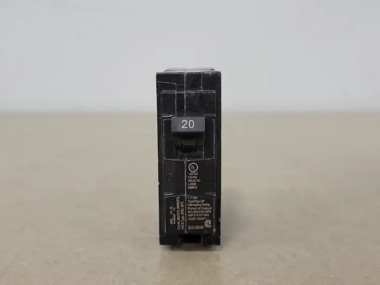 Used SIEMENS QP120 Switchgears British Columbia CA | Lenmark #240895