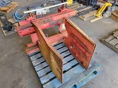 Used 2012 BOLZONI AURAMO BB250011 Forklift Attachments British Columbia CA | Lenmark #1426401