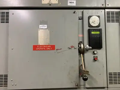 Medium Voltage Switchgear, 1200 Bus Amps, 4160 Bus Volts