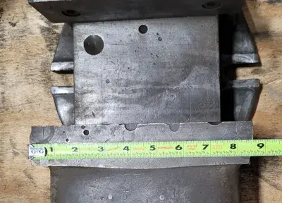 HEAVY DUTY MACHINIST VISE, 8.5IN JAW WIDTH