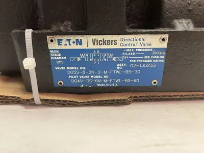 USED VICKERS DG5S-8-2N-2-M-FTWL-B5-30