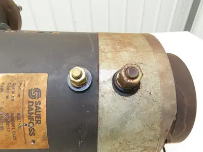 Yale 8507170 Forklift Right Front Drive Axle & Motor 5-Lug Off ESC030FAN36TE094