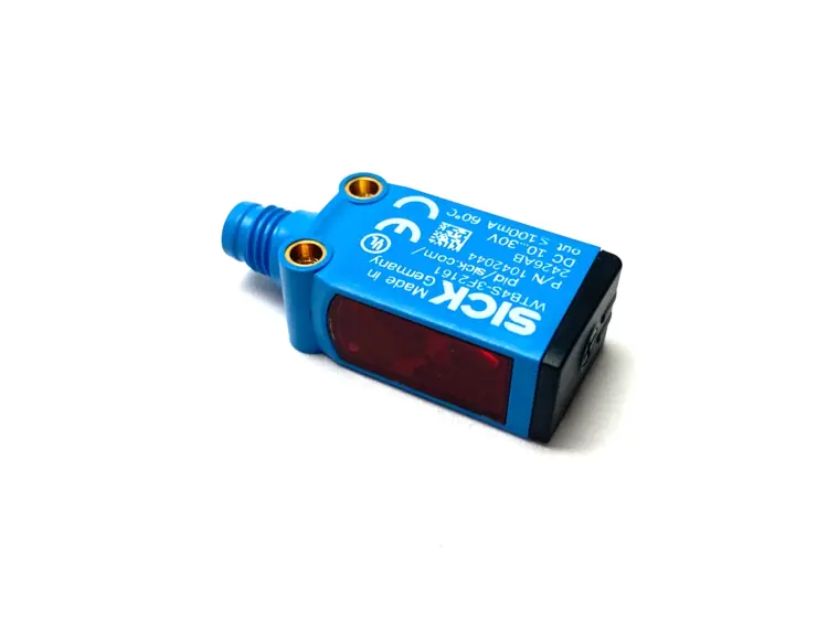 Used SICK PHOTOELECTRIC PROXIMITY SENSOR BACKGROUND SUPPRESSION Photoelectric Sensors | Maverick Industrial Sales #1112161