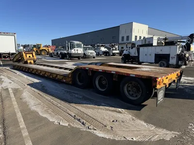 Used 2001 ROGERS 50 TON LOWBOY Lowboy Trailers Minnesota US | Carco Truck & Equipment #1514200