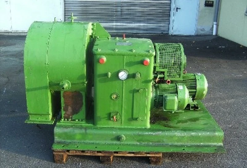 Krauss-Maffei SZ 43 2-stage pusher centrifuge, CS.