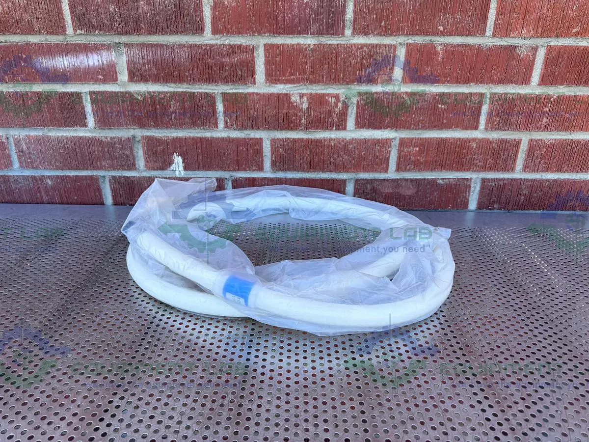 NEW SAINT GOBAIN 94" SILICONE HOSE W/ 3/4" TO 1 1/2 SANITARY FITTING
