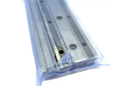 NEW BOSCH REXROTH BALL RUNNER GUIDE RAIL PKG OF 4 W/ CAPS