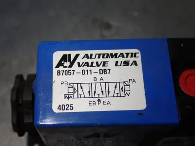 Used AUTOMATIC VALVE B7057011DB7 Valves/Fittings | HGR 24 #732405