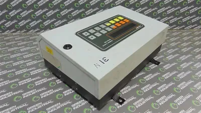 Servomex 700B13102103000 Series 700 Analyzer Control Unit Used