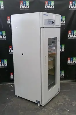 Panasonic MPR-721-PA +4C Laboratory Refrigerator 24.2Cf 120v FULLY TESTED (2014)