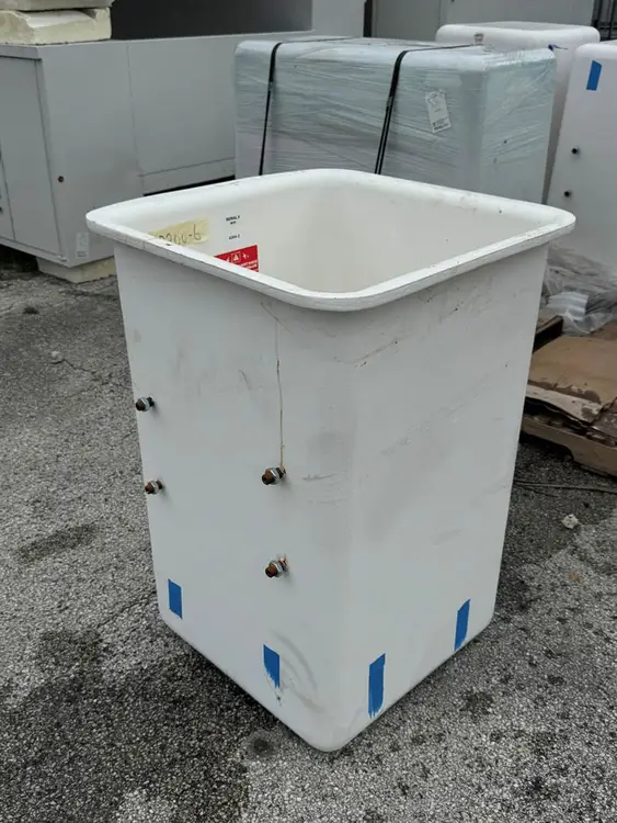 New | in-Stock 2025 VERSALIFT 32200-6 Misc Construction Attachements Florida US | Truck and Van Outlet #1573996