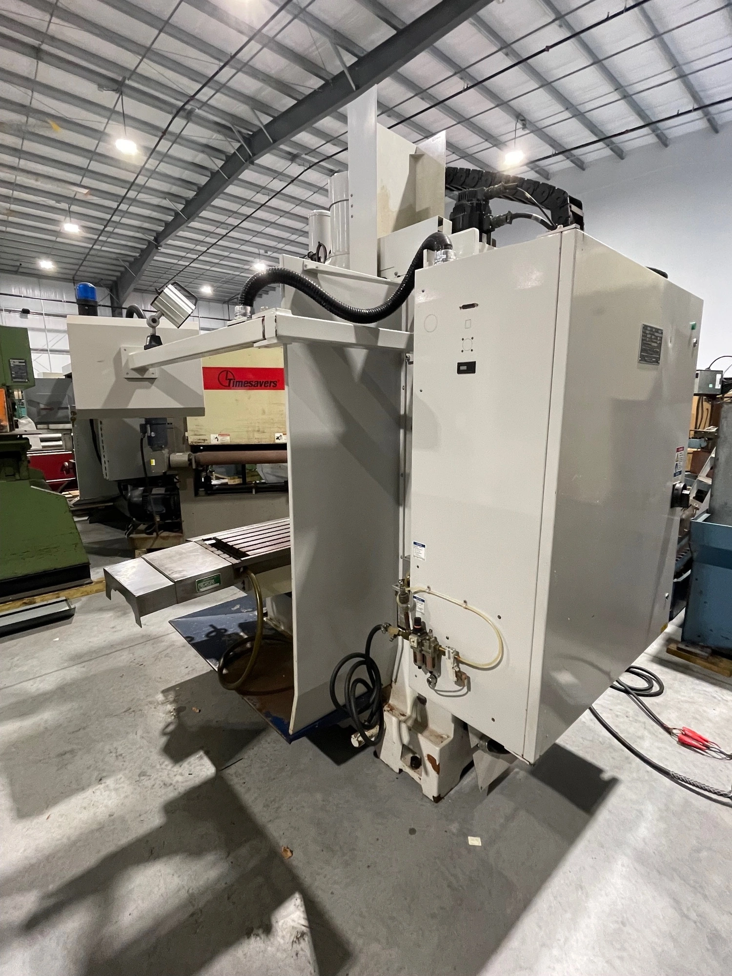 Used 2008 MILLTRONICS MB20 CNC Vertical Mills 6926 | GMT
