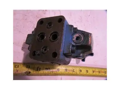 Sperry Vickers XCG-08 1B 30 Reducing Valve 0-1000 psi