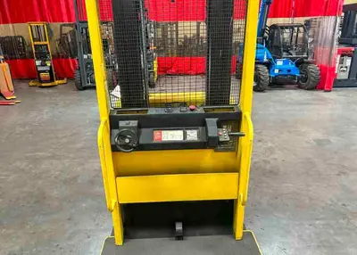 Used 2009 HYSTER R30XMA2 Order Pickers Colorado US | Discount Forklift #1340156