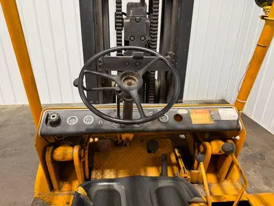 Used _UNKNOWN_ _UNKNOWN_ Liquid Propane Forklifts Ohio US | Myron Bowling Auctioneers Inc #1553603