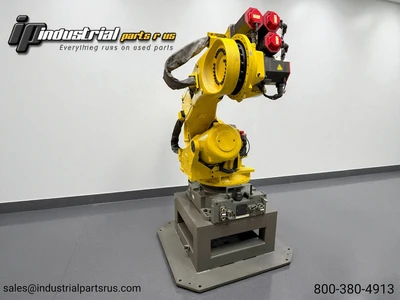 USED FANUC R-2000IB