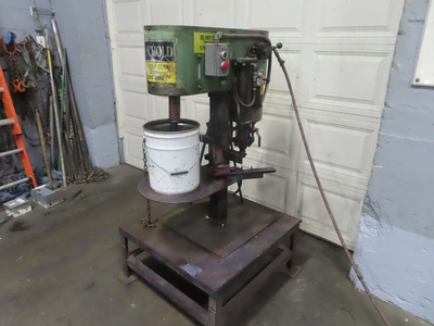 Schold Laboratory Bow-tie Mixer, 3 hp