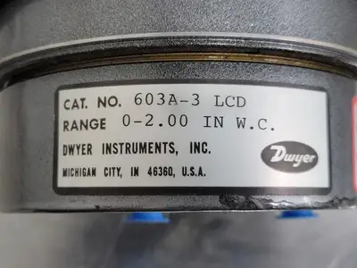 NEW DWYER INSTRUMENTS 603A-3LCD