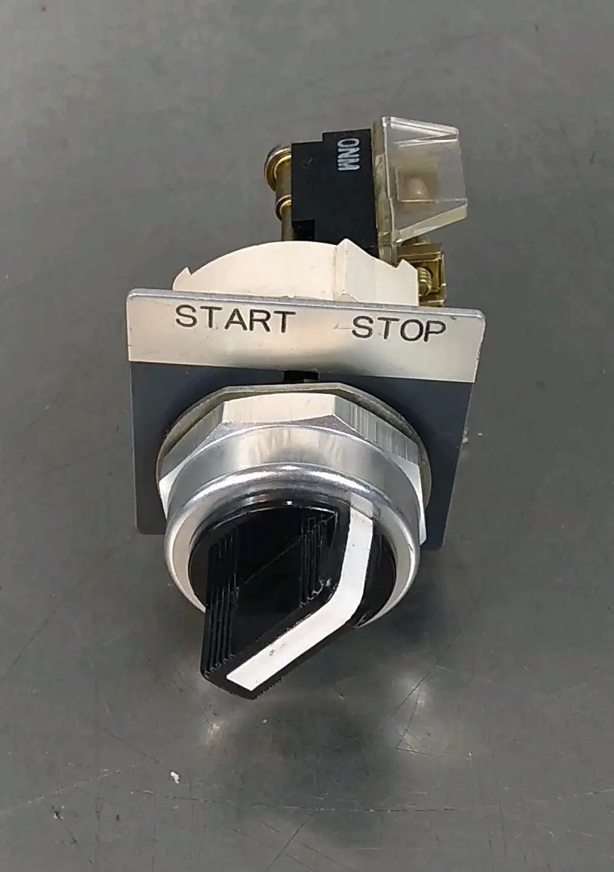 Allen Bradley 800T-H2 / T Selector Switch Loc4E6