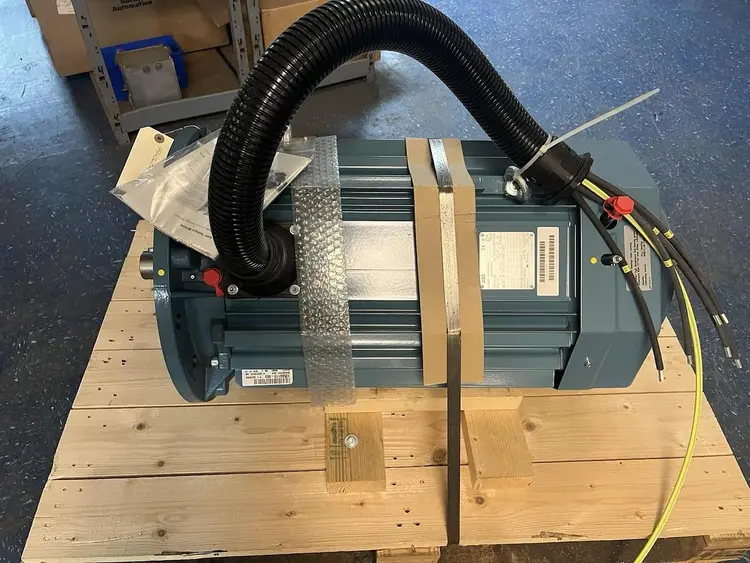 New | in-Stock ABB M3AA200MLE2-3GV1010560113002 Industrial Controls Ohio US | Surplus Asset Holdings #1704380