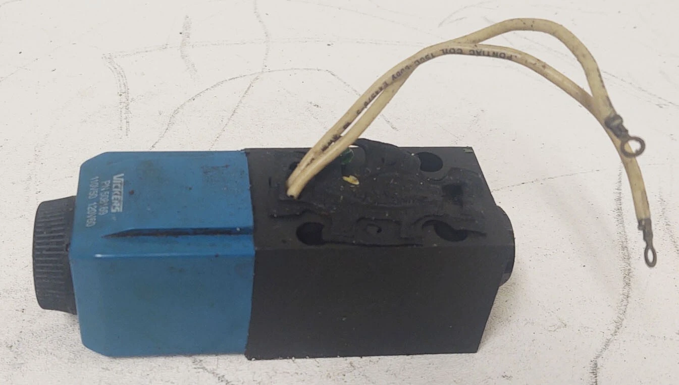 🔥Eaton Vickers Single Solenoid Hydraulic Valve 4435 115V Coil 508169
