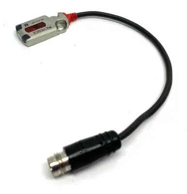PR-F51CP | Keyence  Photoelectric Sensor Transmitter Thrubeam 0.6m 4-Pin 10-30VDC - Used