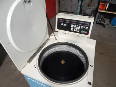 Used BECKMAN J-6M Centrifuges Texas US | Aucto #1307059