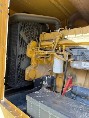 USED 2005 OLYMPIAN D200P4